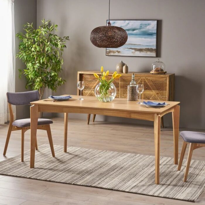 Modern Solid Wood Stylish Dining Table