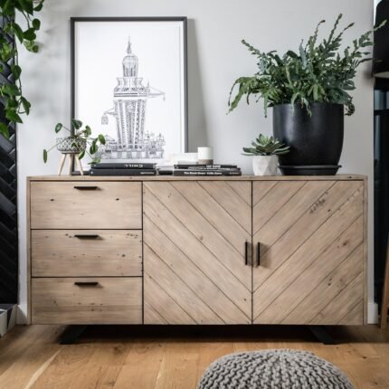 Kingshollow Sideboard