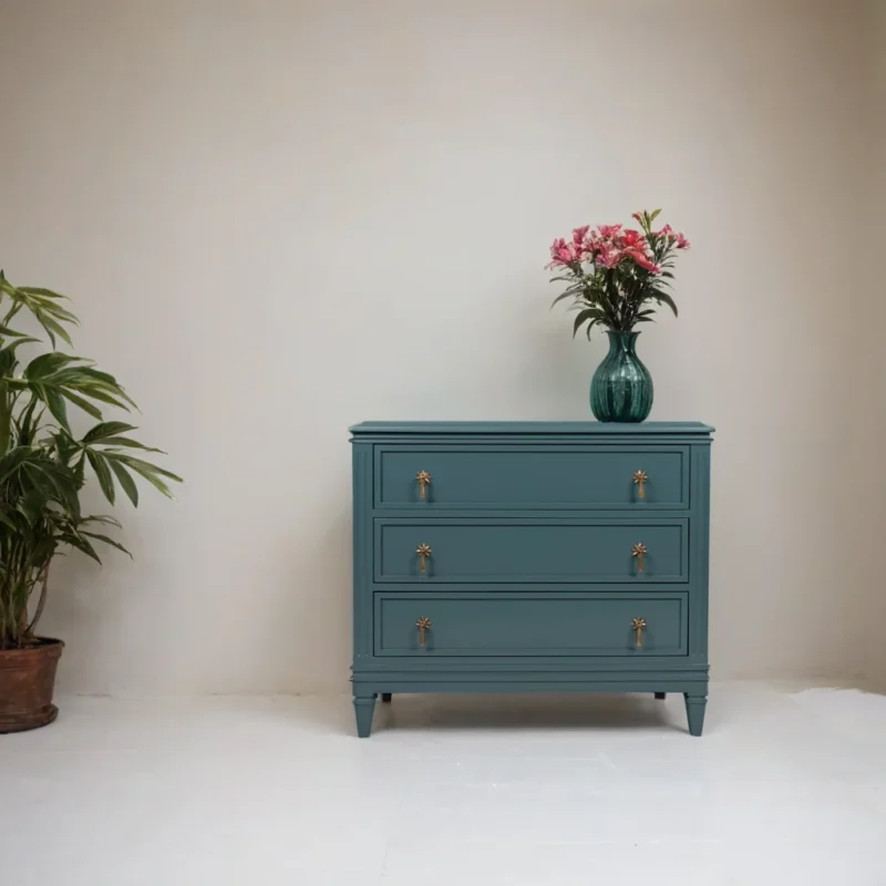 Solid Wood Modern 3 Drawer Chest