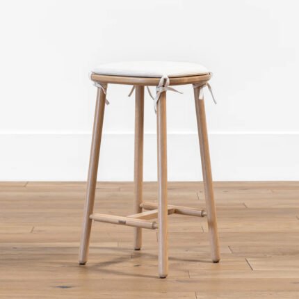 Dewpoint Counter Stool